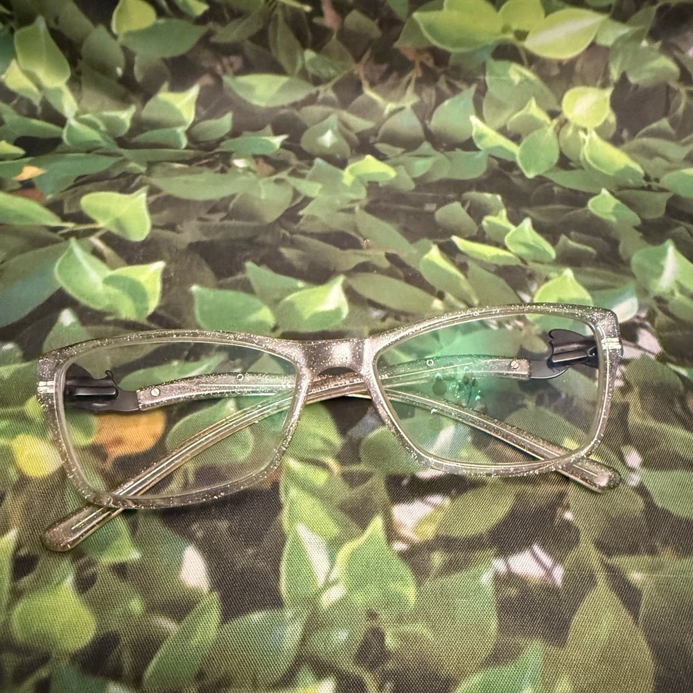 Guess Transparent and Black Patterned Glasses - image 8